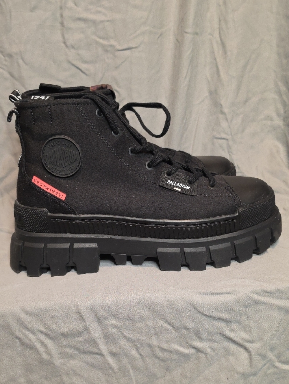 Palladium Black Canvas Lug-Sole Ankle Boots with Iridescent Tongue - Picture 3 of 6